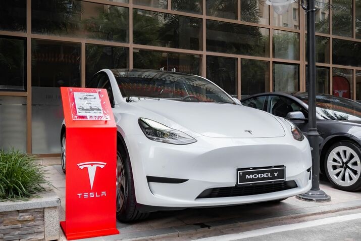 tesla stock
